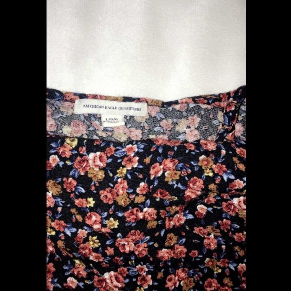 Halter floral crop top
